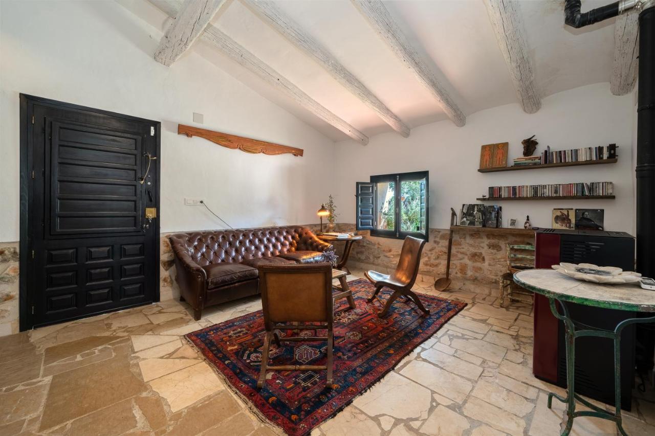 Casa En Olivera A 3 Km De La Costa El Perelló
